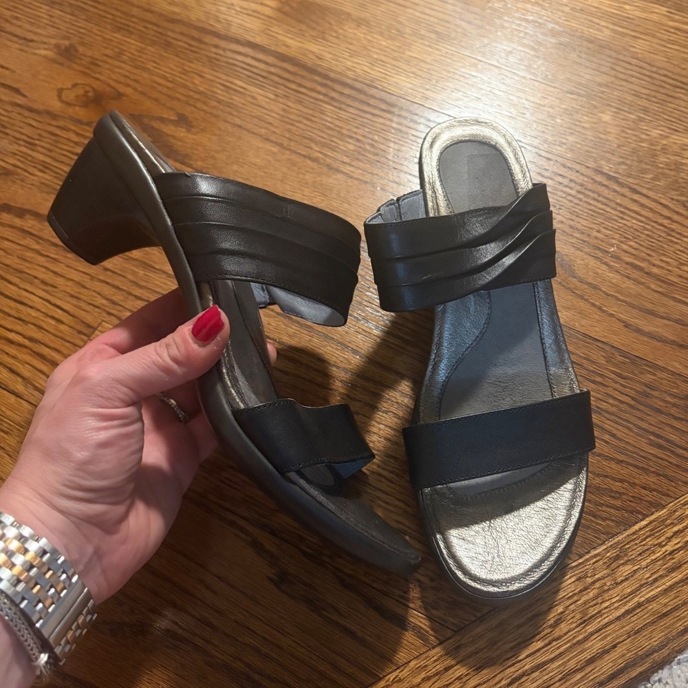 Naot | Women's Isis Wedge Sandal Black Leather Sz 39/8-8.5